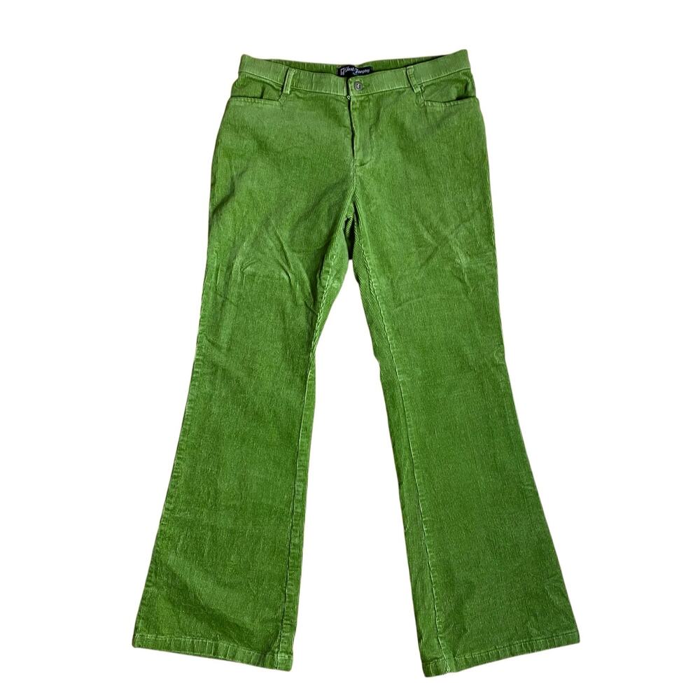 Vintage 2000s Y2K Low Waisted Green Corduroy Flared Pants XS